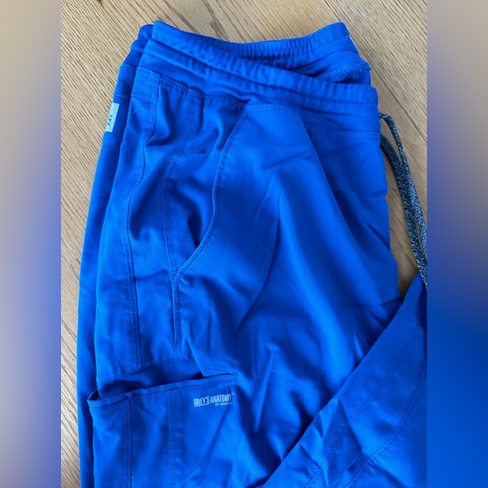 Grey’s Anatomy Scrub Bottom